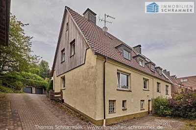 TRAUM VOM EIGENHEIM ZUM KLEINEN PREIS – FAMILIENFREUNDLICHE DOPPELHAUSHÄLFTE IN RUHIGER WALDLAGE