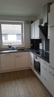Gepflegte 3-Zimmer-Dachgeschosswohnung mit Balkon und EBK in Bremen