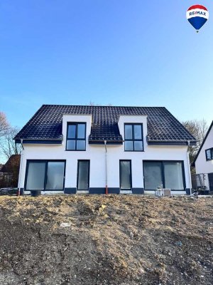 Neubau Doppelhaushälfte Erstbezug in Sackgassenlage von Herford zu verkaufen!