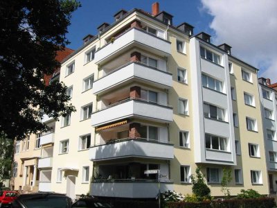Geräumige 143 m² Altbauwohnung in top sanierter Stadtvilla – Exzellente Lage & Anbindung in Hannover