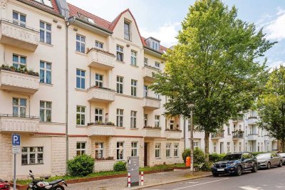 Wunderschöne 2-Zimmer-Dachgeschosswohnung in Treptow-Köpenick