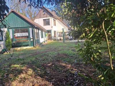 3-Familienhaus mit viel Potenzial und herrlichem Grundstück
