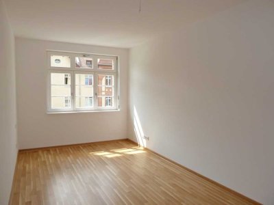 Stilvolle 2-Raum-Wohnung mit Loggia und idealem Grundriss im Leipziger Süden!