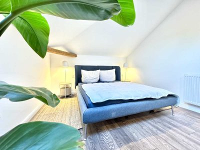 Liebevolle möblierte 2,5 Zimmer Wohnung