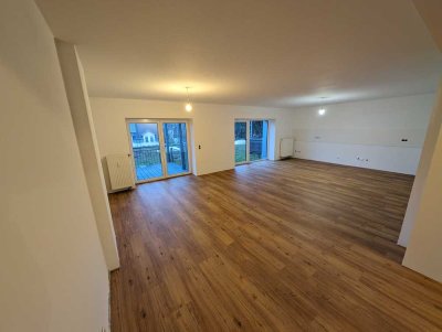 Exklusiver Wohnkomfort: Frisch sanierte 131 m² Wohnung mit Balkon und 5 Zimmern!
