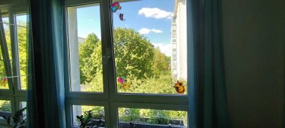 Nachmieter für Energieeffiziente 3-Raum-Wohnung mit EBK auf dem Kapellenberg mit Blick zum Stadtpark