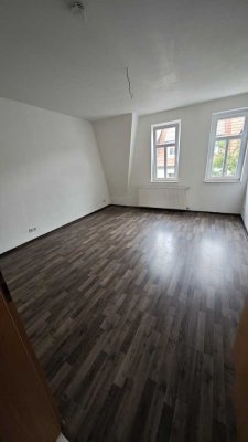 2-Raum-Wohnung im Stadtzentrum zu vermieten!