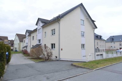 3 Raum Wohnung mit Tiefgarage und Balkon KOMPLETT SANIERT