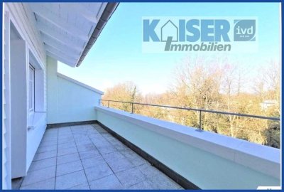 Attraktive Dachgeschoss-Wohnung mit DREI Balkone in Waldshut-Bergstadt