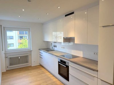 Großzügige 4- Zimmer Wohnung in Leimen