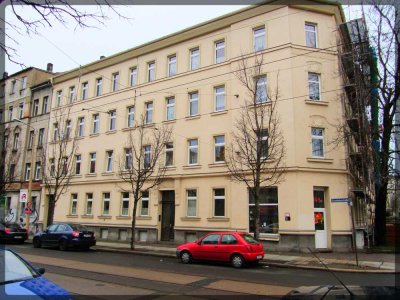 3-Raumwohnung - Balkon - WG geeignet