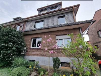 Bergheim-Glessen! Geräumige Maisonette-Wohnung mit Terrasse und Garten!