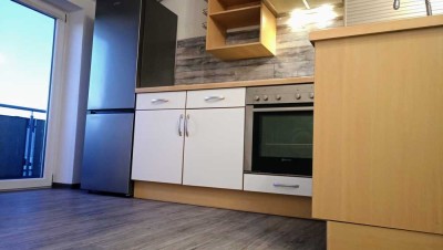 Schöne 2,5-Zimmer Maisonette-Wohnung in Ingolstadt nah zur Innenstadt und Donau mit EBK/Balkon