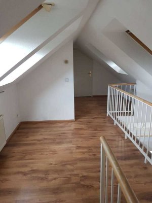 Neue Mieter für tolle Maisonette inkl. TG-Stellplatz in wunderschöner Lage - Schlosschemnitz