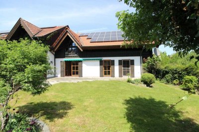 Familienidyll mit Charme – Gepflegte Doppelhaushälfte mit großem Garten in Schäftlarn-Neufahrn