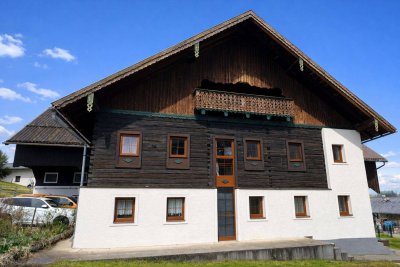 KAUF - NÄHE NUSSDORF AM HAUNSBERG: Aufwendig renoviertes Bauernhaus aus dem 18. Jhdt. mit Nebengebäude - Zweitwohnsitz möglich!