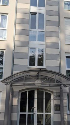 Nur mit Wohnberechtigungsschein Stufe II oder III - Schöne 3-ZKB mit Balkon nähe Uniklinik