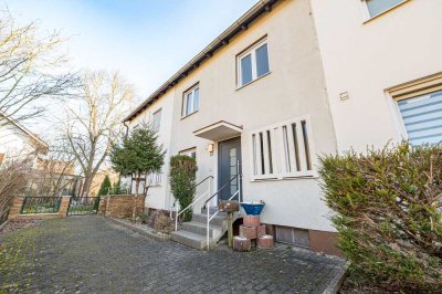 Saniertes Reihenmittelhaus. Bezugsfertig.