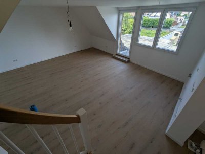 Geschmackvolle 2,5-Zimmer-Maisonette-Wohnung mit gehobener Innenausstattung 30m² Dachterasse