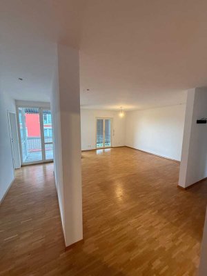 Gemütliche 3,5-Zimmer Wohnung mit Balkon und Charme