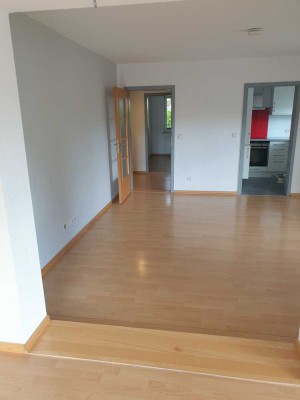 Attraktive und vollst. renovierte 4-Zimmer-Wohnung mit geh. Innenausstattung mit EBK in Melsungen