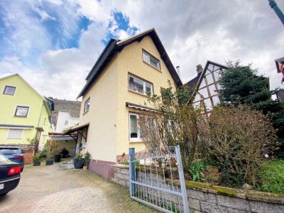Voll möbliertes Einfamilienhaus in Kamp-Bornhofen am Rhein zu vermieten!
Ab sofort bezugsfre
