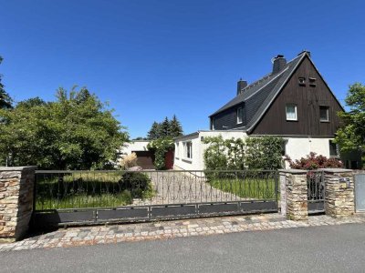 Dresden-Omsewitz: DHH mit Bauplatz (teilbar)