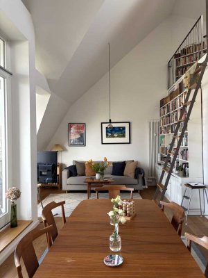 Takeover sunny modern loft apartment in Helmholtzkiez
