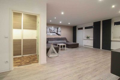 *Modernisiert* Ab Frühjahr 2026 bezugsfreie 5-Zi.-Wohnung mit 2 Bädern und 2 Balkonen