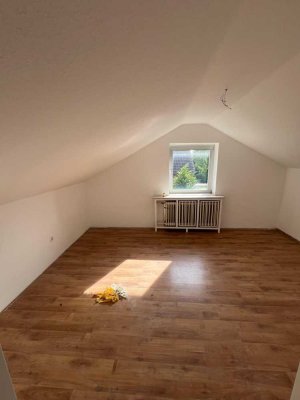 Attraktive 2-Zimmer-Wohnung in 50127, Bergheim