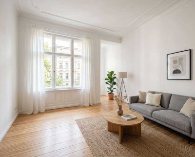 Repräsentative 4-Zi-Altbauwohnung mit Balkon - modernisiert & bezugsfrei am Ku'damm - provisionsfrei