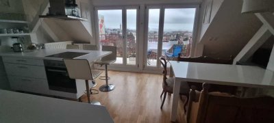 Offenburg zentral – Sonniger Südbalkon, ruhige Lage, Blick in Grüne