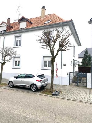 Charmante 3- Zimmer Altbauwohnung