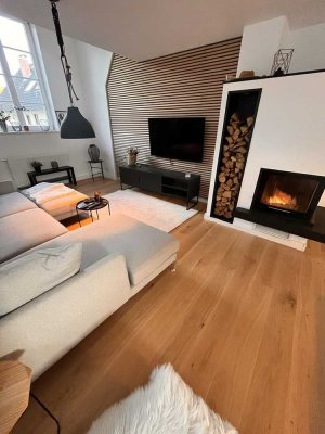 Stilvolles Wohnen mit "Haus im Haus Charakter" in toller Lage !