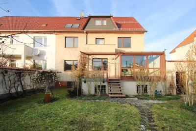 Rentables 3-Familienhaus mit viel Potenzial in guter Lage!