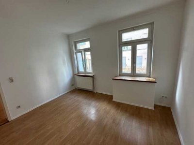 Helle 4-Zimmer-Wohnung im Hochparterre in Stuttgart Mitte