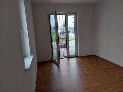 Zentrumsnahe, top moderne 2-Zimmer-Wohnung mit großer Terrasse & Tiefgarage