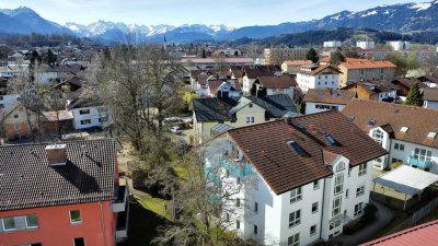 RESERVIERT | Gemütliche und helle Eigentumswohnung mit Bergblick mitten in Sonthofen