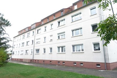 Kapitalanlage: Vermietete 4-Raum-Wohnung in Zwochau mit Garage