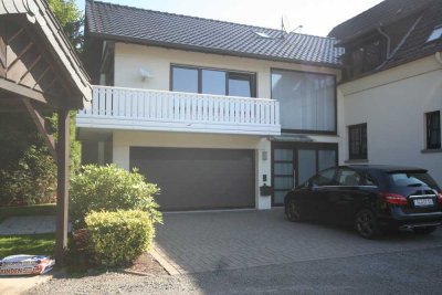 ....150m² WF.....5 Zimmer, Gartenanteil und Garage...in Marialinden...