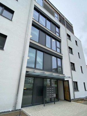 Helle 2-Zimmer-Wohnung mit großem Balkon ab 01.08.2025 zur Vermietung