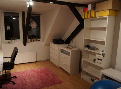 Helle 3-Zimmer Dachgeschosswohnung in Braunschweig – Östliches Ringgebiet