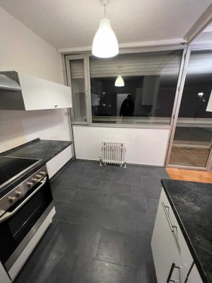 Smarte Wohnung im grünen Frankfurt!