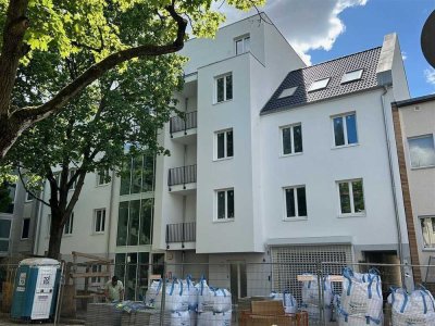 Exklusives Penthouse mit Dachterrasse, Aufzug & EBK – Neubau-Erstbezug in Lichterfelde