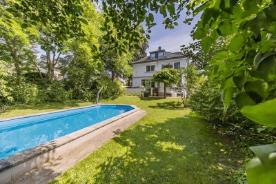 Stilvolle Altbauvilla im exklusiven Villenviertel