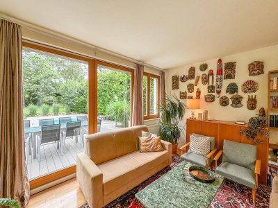 Romantisches Einfamilienhaus mit Traumgarten und Pool in bester Lage am Leithagebirge