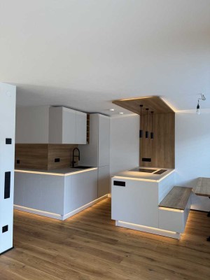 Luxuriöse 2-Zimmer-Wohnung mit Balkon in Neckartenzlingen