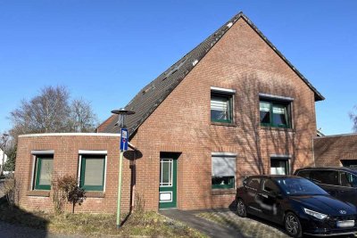 Großzügiges Zweifamilienhaus in Deichnähe