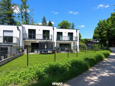 Modernes Reihenhaus mit Garten und zwei Stellplätzen in begehrter Lage von Baden