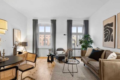 ***BEZUGSFREI: Stilvoll renovierte Altbauwohnung im Herzen von Prenzlauer Berg***